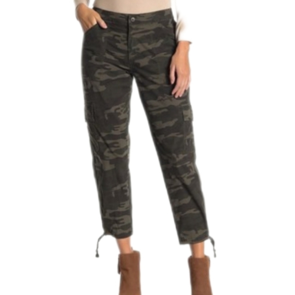 Sanctuary Cargo Poplin Green Camo Pants in Camo Small